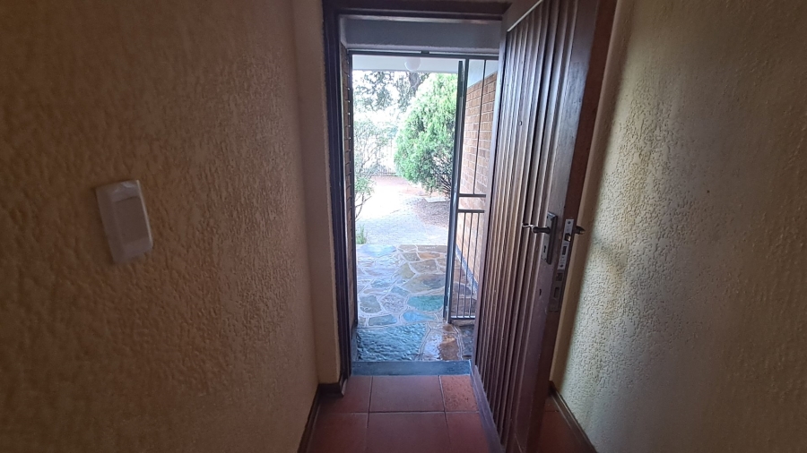 5 Bedroom Property for Sale in Universitas Ridge Free State